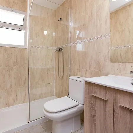 Bhost - Heroe De Sostoa Ll Apartmán *